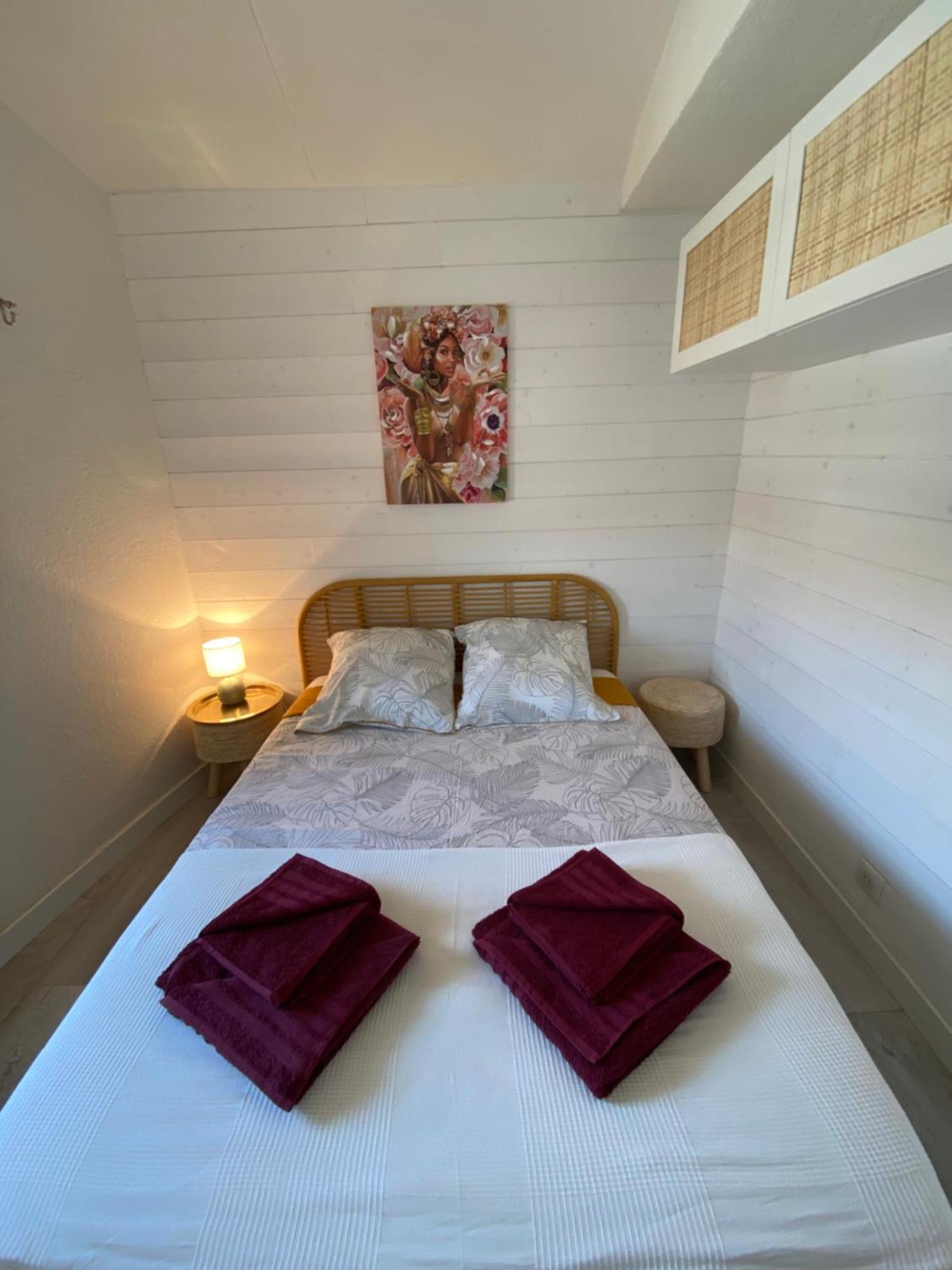 Appartement Duplex Climatise Le Trident Saintes-Maries-de-la-Mer Bagian luar foto