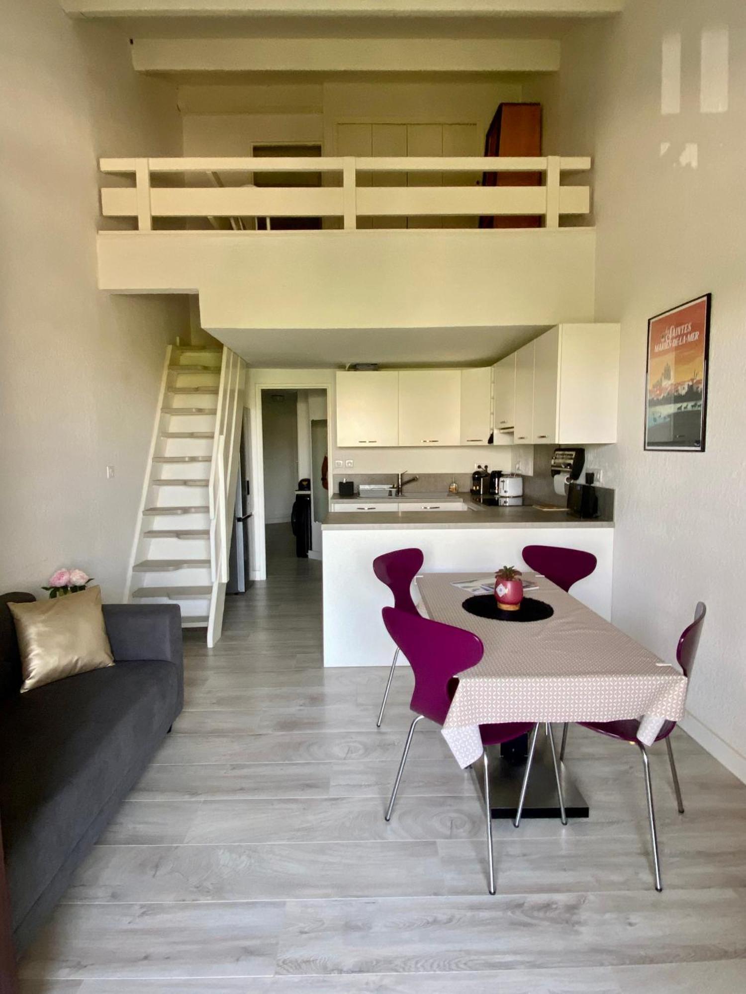 Appartement Duplex Climatise Le Trident Saintes-Maries-de-la-Mer Bagian luar foto