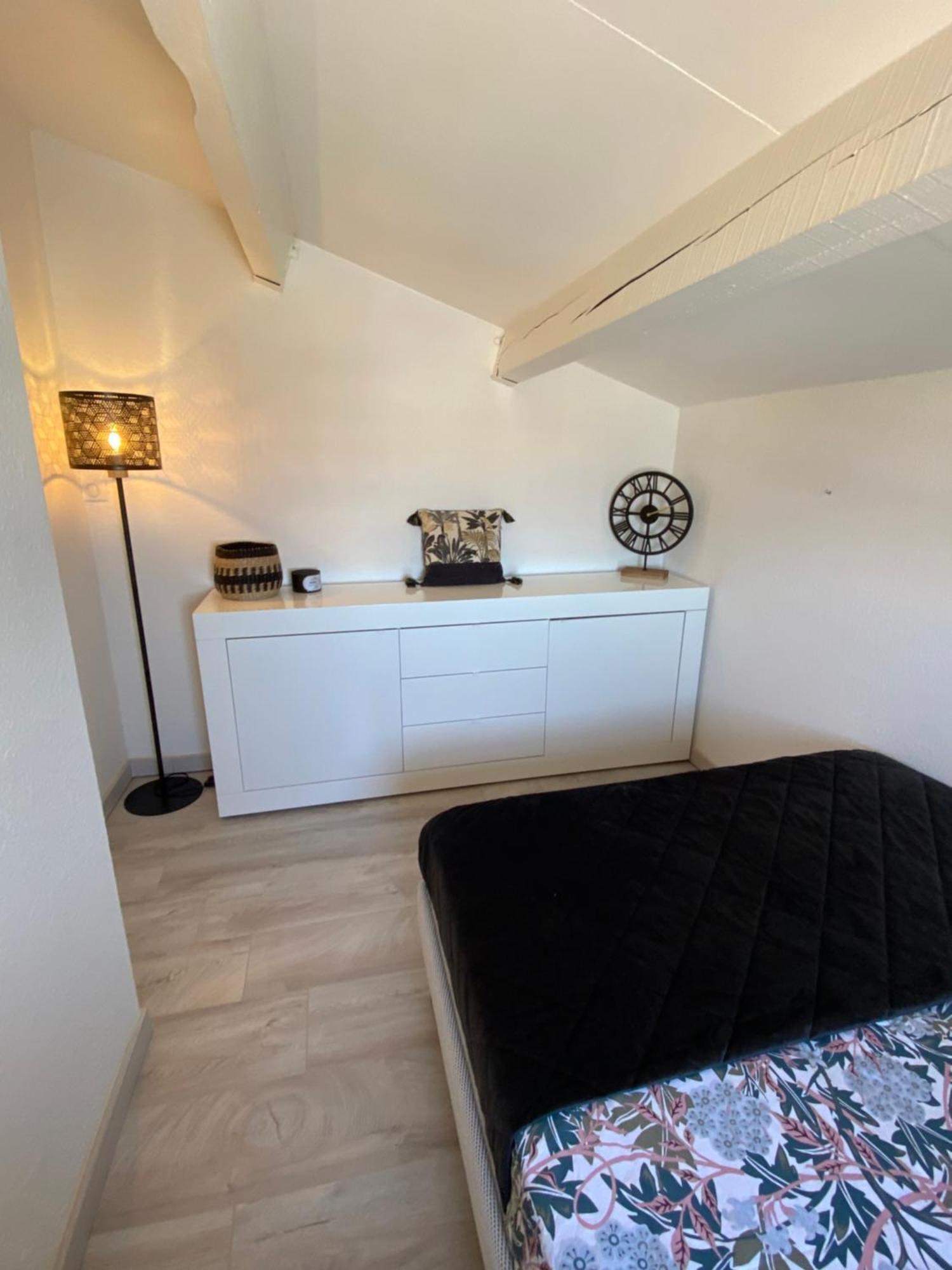 Appartement Duplex Climatise Le Trident Saintes-Maries-de-la-Mer Bagian luar foto